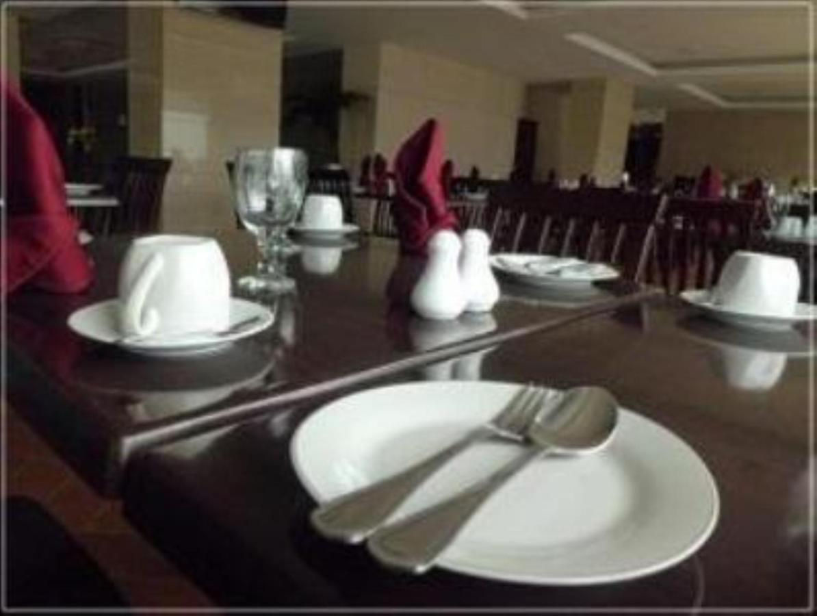 The Sulthan Darussalam Medan Esterno foto